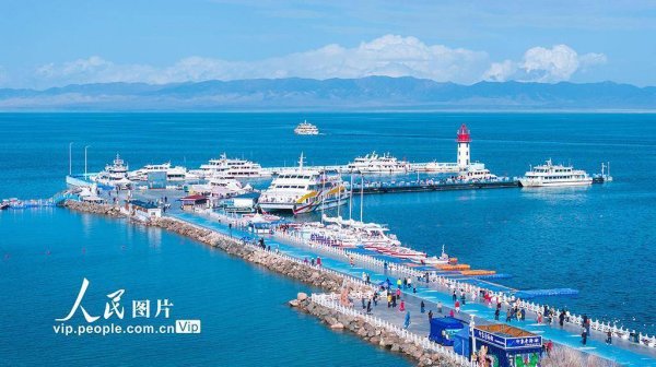 天戈资本 青海湖美景引客来